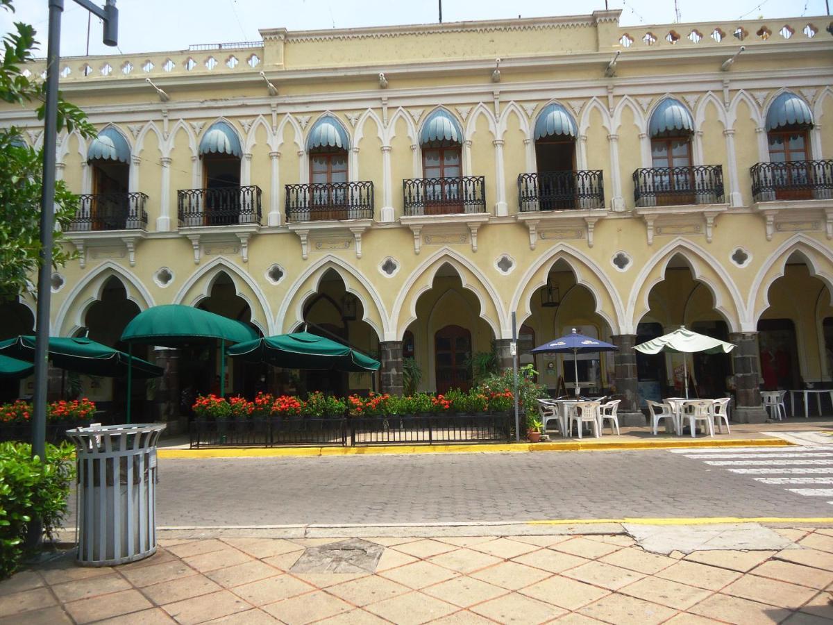 Hotel Concierge Plaza 科利马 外观 照片