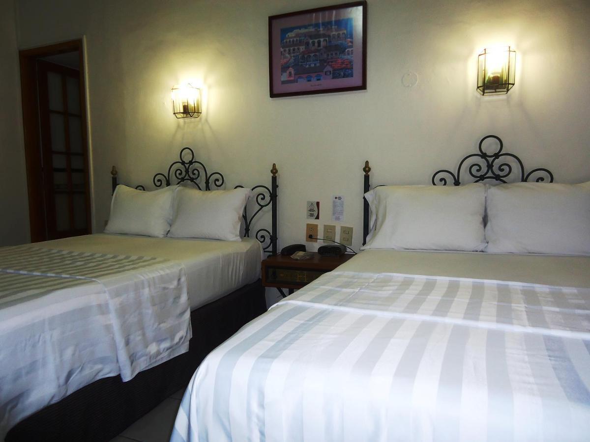 Hotel Concierge Plaza 科利马 外观 照片